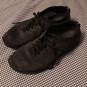 Nike flyknit racers